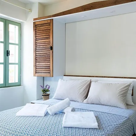 Ξενοδοχείο Rain And Food 3*